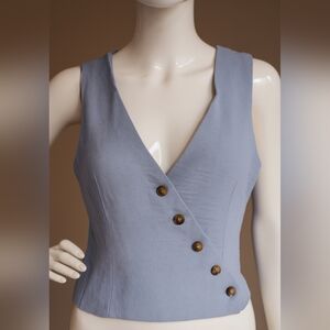Chic Blue Buttoned Tank Top